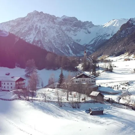 Jenewein By Interhome *