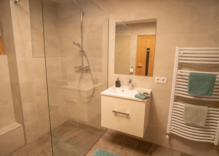 Apartment Jenewein By Interhome